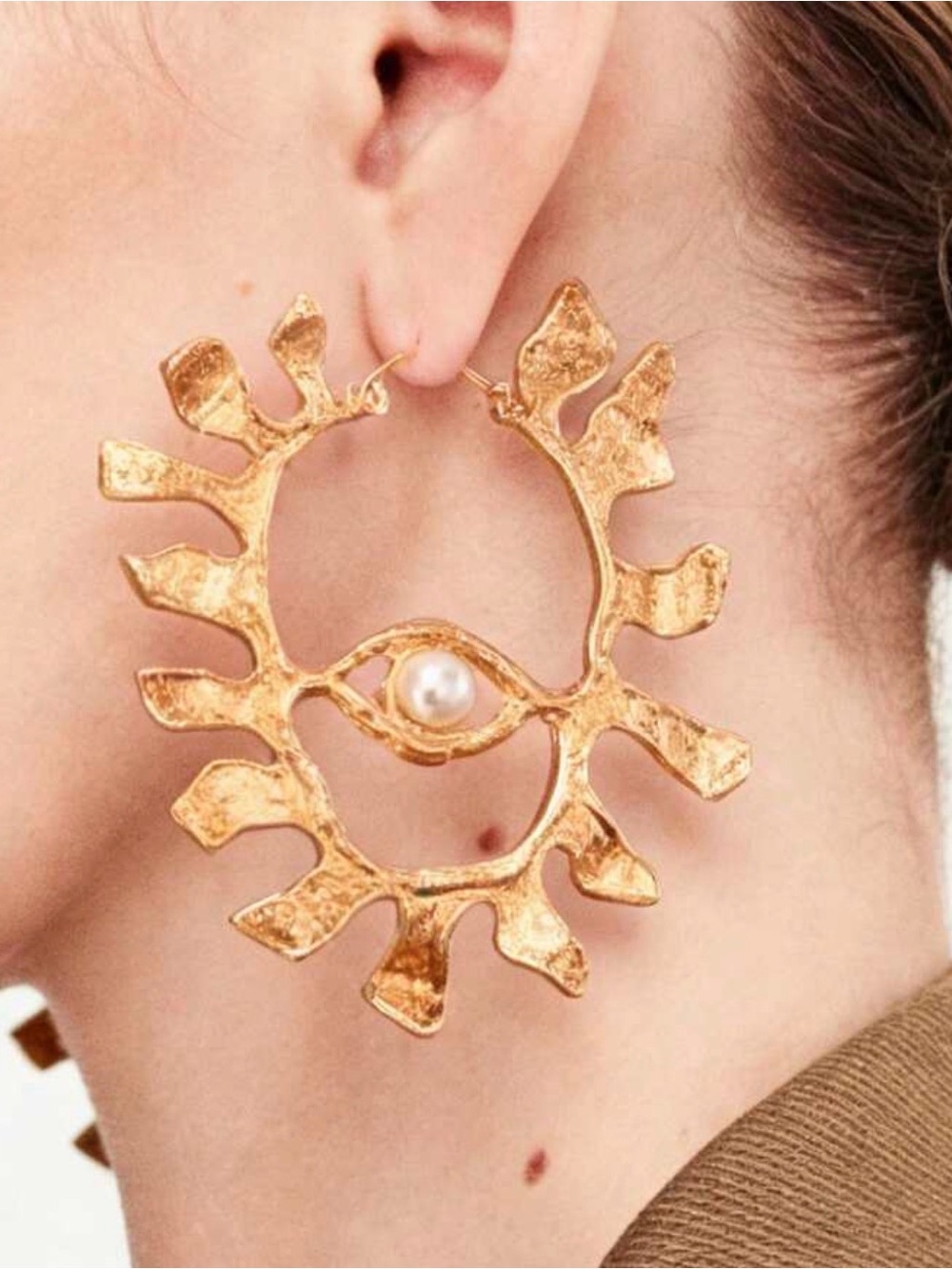 Gold Eye Hoop Earrings A1950
